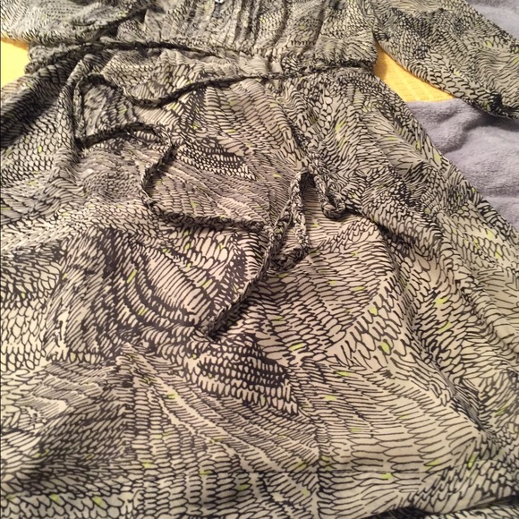 SOLD🌝-Multi Color Marble /Yellow Accent) - Picture 5 of 6